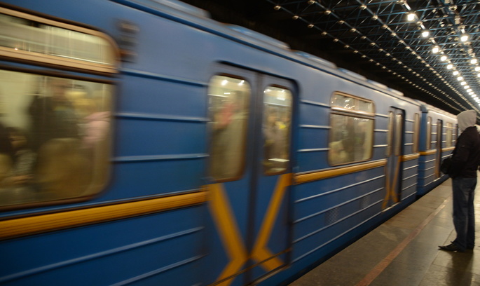Борги Київського метрополітену скоро призведуть до його зупинки Борги Київського метрополітену скоро призведуть до його зупинки