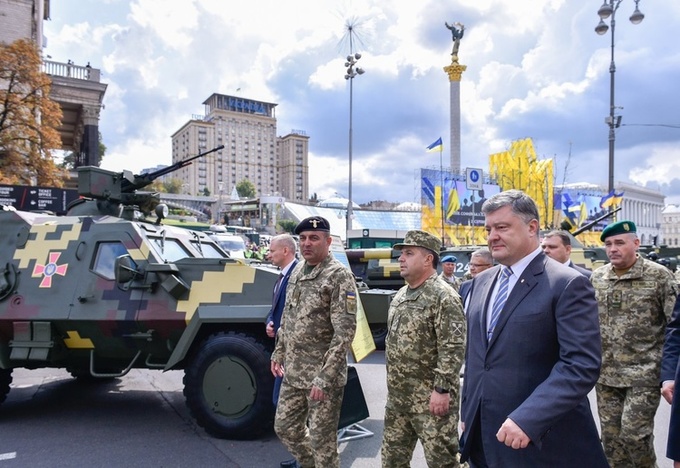 Порошенко: Армія РФ в 5 разів більша ніж армія України