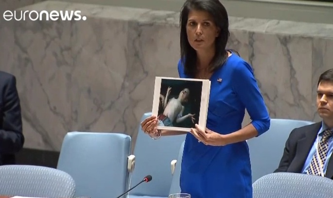 Ніккі Хейлі, постпред США в ООН Меркель різко засудила позицію Росії щодо хіматаки в Сирії