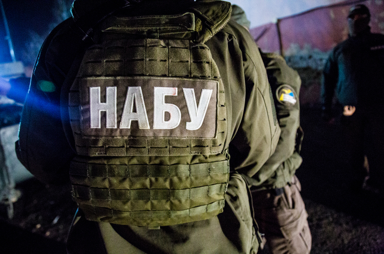 Затримано 6 осіб причетних до розкраданя коштів проекту “Стіна”