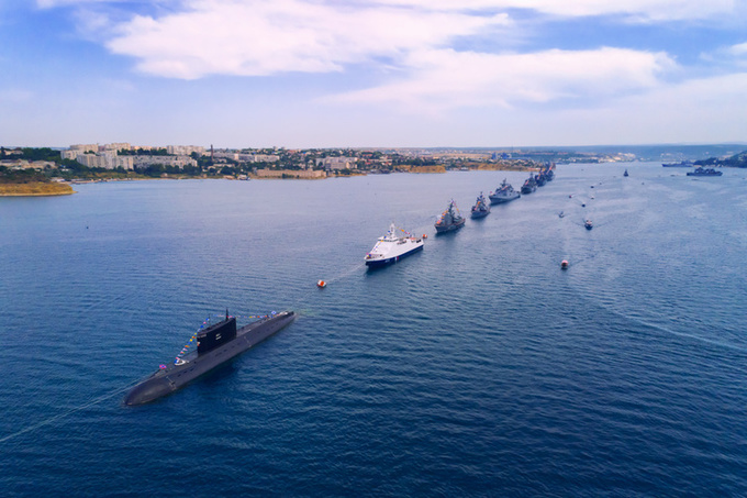 Як і навіщо РФ перетворює Крим з туристичної Мекки на військову базу Як і навіщо РФ перетворює Крим з туристичної Мекки на військову базу